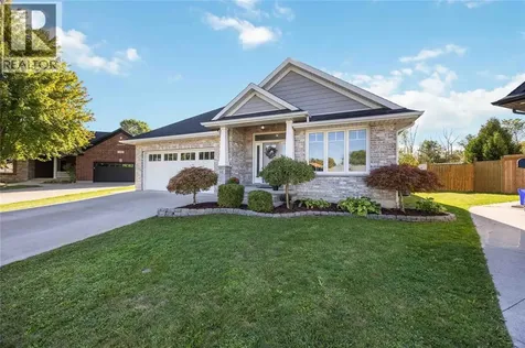 142 Madison D'andrea Avenue Sarnia ON N7S 6L9