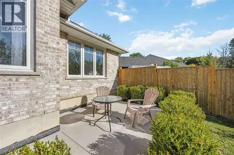 142 Madison D'andrea Avenue Sarnia ON N7S 6L9