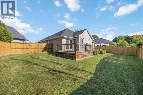 142 Madison D'andrea Avenue Sarnia ON N7S 6L9