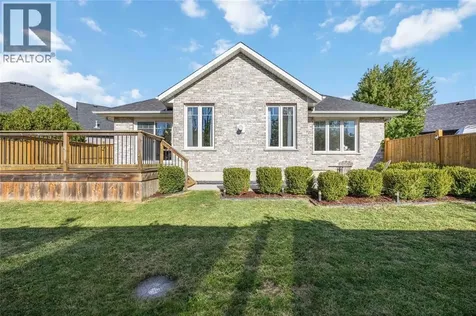 142 Madison D'andrea Avenue Sarnia ON N7S 6L9