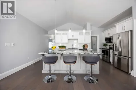 142 Madison D'andrea Avenue Sarnia ON N7S 6L9