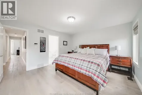 607 George Kennedy Lakeshore ON N8L 0Z9