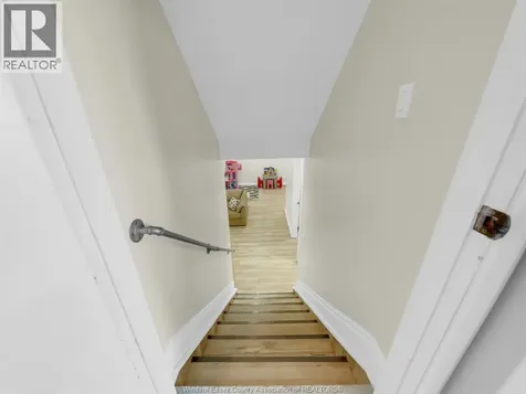 40 Woodside Avenue Amherstburg ON N0R 1G0