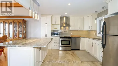 29 Grandview Crescent Oro-medonte ON L0L 2E0