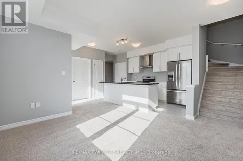 8 Oat Lane Kitchener ON N2R 0T1