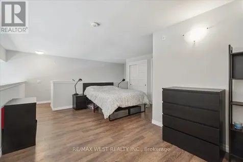 35 Kingsbury Square Guelph (pineridge/westminster Woods) ON N1L 0J4