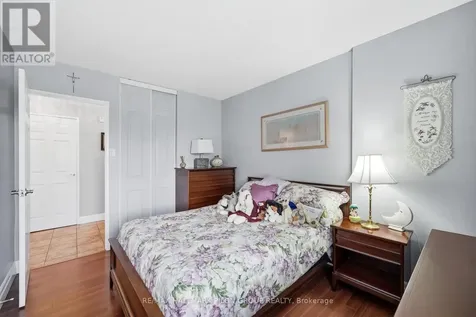 2000 Jasmine Crescent Ottawa ON K1J 8K4