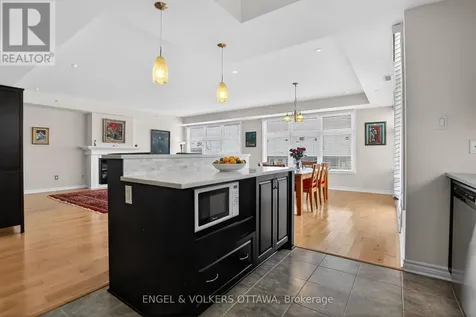 399 Bayrose Drive West Ottawa ON K2J 5W3