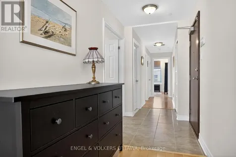 399 Bayrose Drive West Ottawa ON K2J 5W3