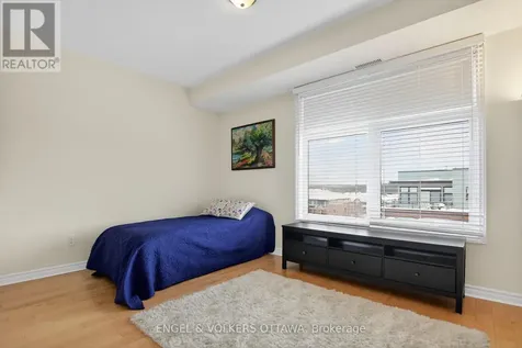 399 Bayrose Drive West Ottawa ON K2J 5W3