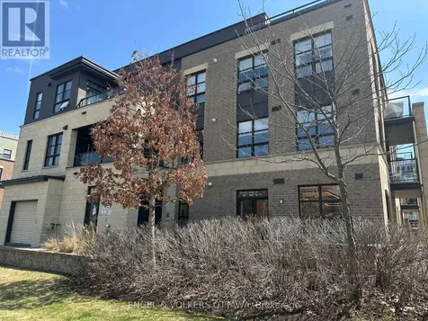 399 Bayrose Drive West Ottawa ON K2J 5W3