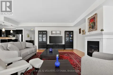 399 Bayrose Drive West Ottawa ON K2J 5W3