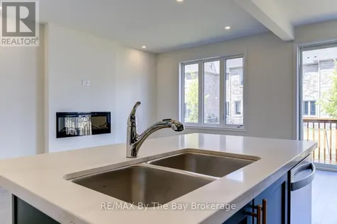 17 Sun Valley Avenue Wasaga Beach ON L9Z 0N6