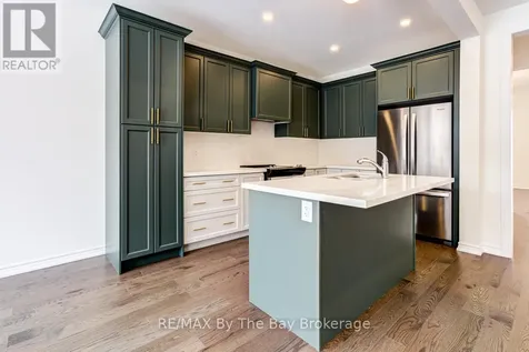 17 Sun Valley Avenue Wasaga Beach ON L9Z 0N6