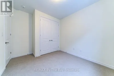 17 Sun Valley Avenue Wasaga Beach ON L9Z 0N6