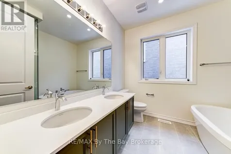 17 Sun Valley Avenue Wasaga Beach ON L9Z 0N6