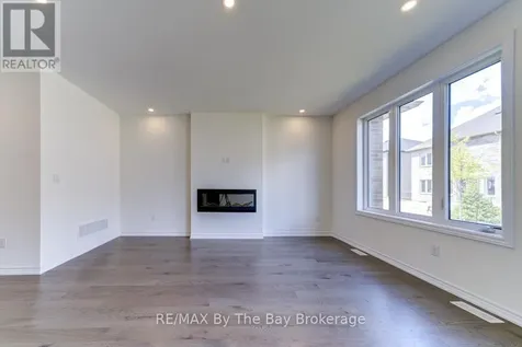 17 Sun Valley Avenue Wasaga Beach ON L9Z 0N6