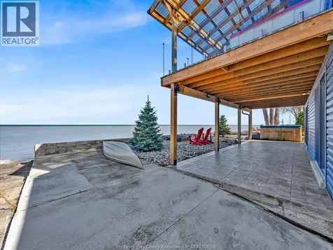 1206 Shoreline Avenue Lakeshore ON N0R 1A0
