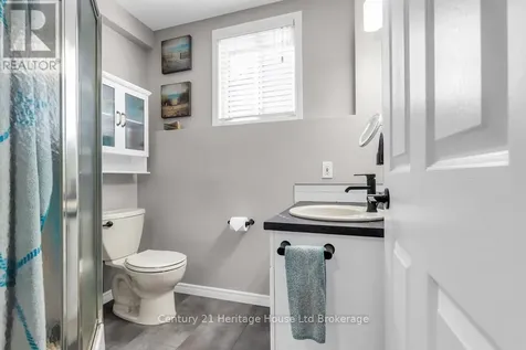 93 Glendale Drive Tillsonburg ON N4G 1J9