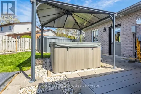 93 Glendale Drive Tillsonburg ON N4G 1J9