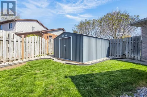 93 Glendale Drive Tillsonburg ON N4G 1J9