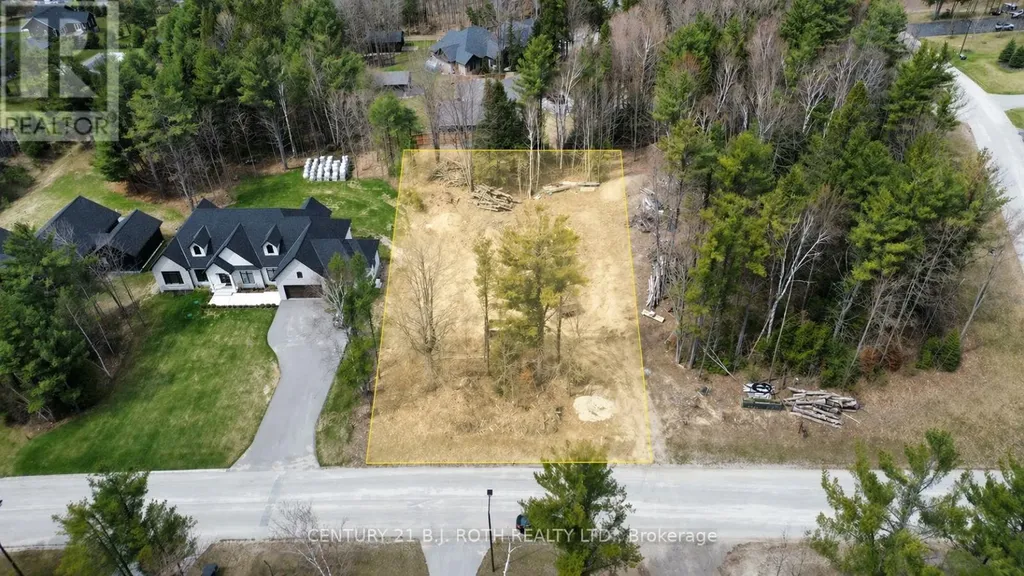 35 Marni Lane Springwater ON L0L 2K0