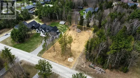 35 Marni Lane Springwater ON L0L 2K0