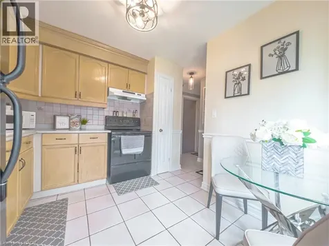 18 Barry Street St. Catharines ON L2R 7J6