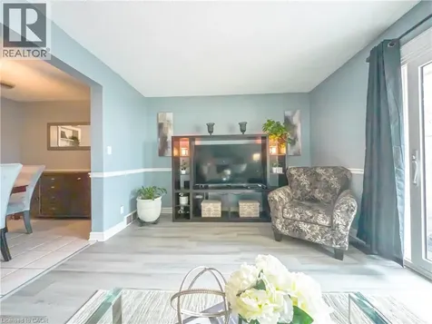 18 Barry Street St. Catharines ON L2R 7J6