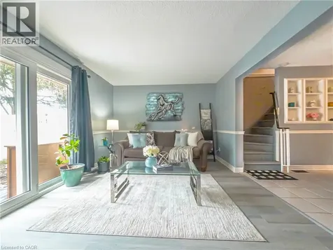 18 Barry Street St. Catharines ON L2R 7J6