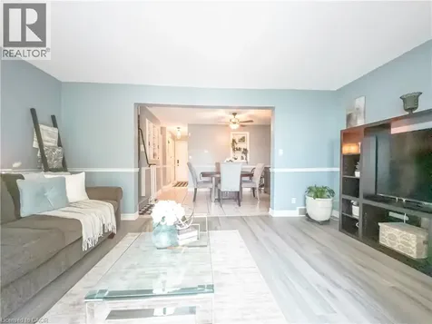 18 Barry Street St. Catharines ON L2R 7J6