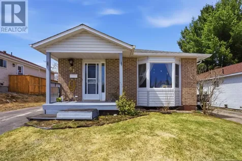 63 Lachance Place Elliot Lake ON P5A 3B9