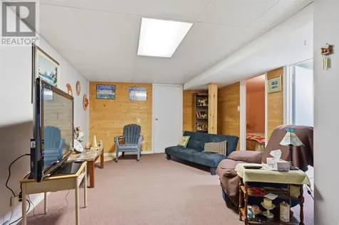 63 Lachance Place Elliot Lake ON P5A 3B9