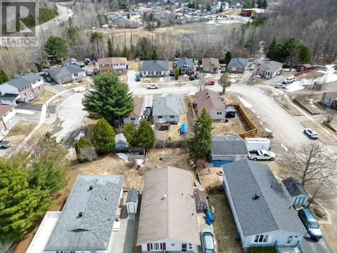 63 Lachance Place Elliot Lake ON P5A 3B9