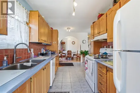 63 Lachance Place Elliot Lake ON P5A 3B9