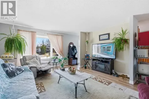 63 Lachance Place Elliot Lake ON P5A 3B9