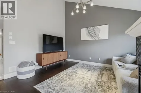 7 Gibson Place St. Catharines ON L2R 0A3