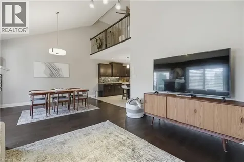 7 Gibson Place St. Catharines ON L2R 0A3