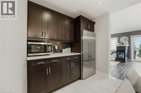 7 Gibson Place St. Catharines ON L2R 0A3