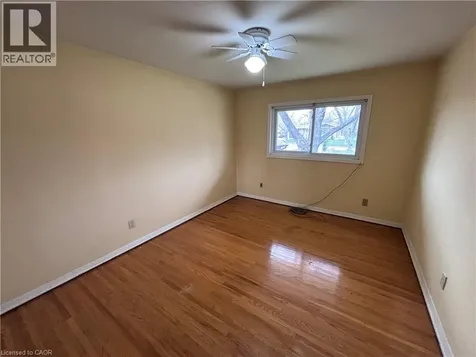 4 Beechwood Court St. Catharines ON L2N 3H7