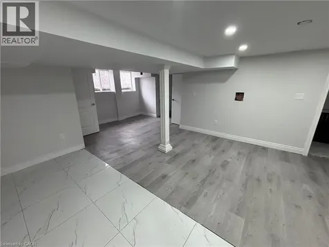 4 Beechwood Court St. Catharines ON L2N 3H7