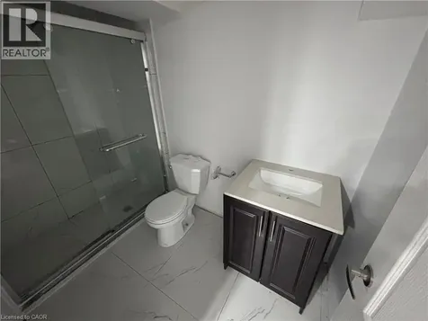 4 Beechwood Court St. Catharines ON L2N 3H7