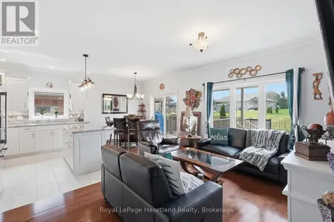 6 Brown Street South Minto ON N0G 1M0