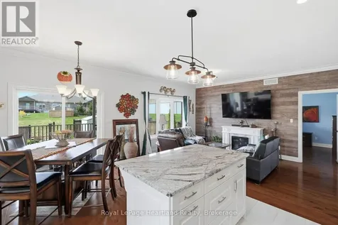 6 Brown Street South Minto ON N0G 1M0