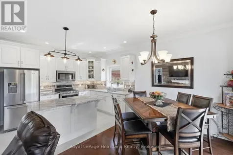6 Brown Street South Minto ON N0G 1M0