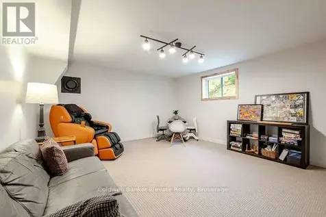 150 Macintosh Drive Georgian Bluffs ON N0H 1S0