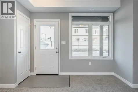 2 Oat Lane Kitchener ON N2R 0T1