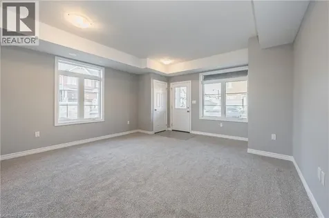 2 Oat Lane Kitchener ON N2R 0T1