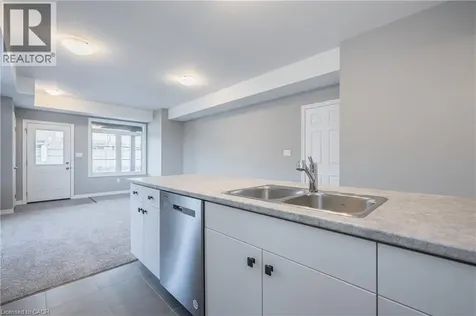 2 Oat Lane Kitchener ON N2R 0T1