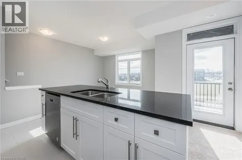 8 Oat Lane Kitchener ON N2R 0T1